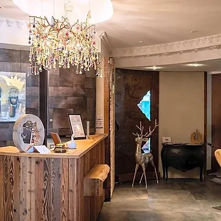 Restaurant La Couronne By K Wingen